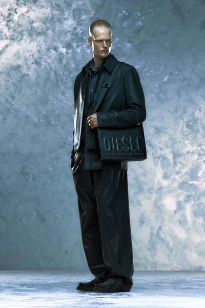 Look 2